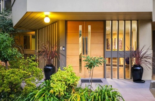 Hawthorndene House | Hawthorndene Masterpiece + Squash Court + Pool