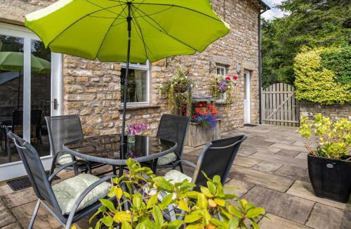 Fourstones Near Bentham House | Hay Barn