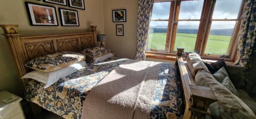 Ford House | Hay Farm House