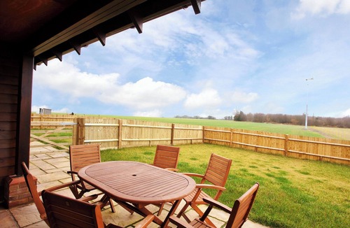 Maidstone Cottage | Hay Fields, Tilmangate Farm