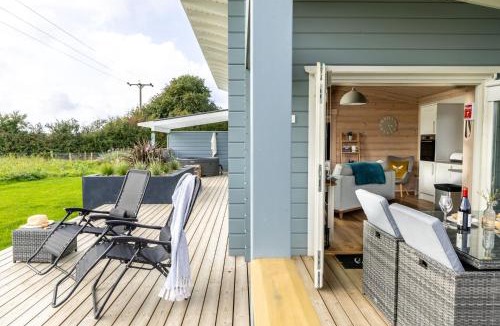 Braunton House | Hayditch, Great Field Lodges