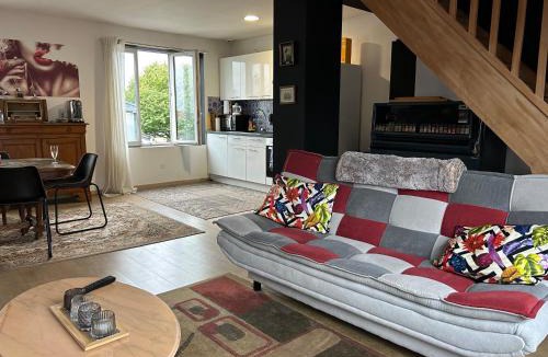 Tourcoing Apartment | Haylenes
