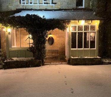 Largs Hotel | Haylie Hotel