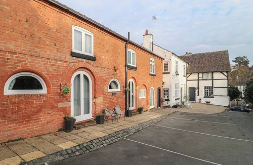 Castle Donington Cottage | Hayloft