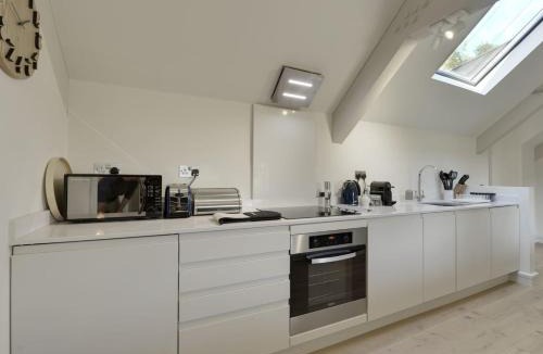 Talaton House | Hayloft