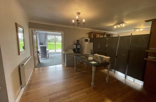 Ockbrook Bed & Breakfast | Haymills Guesthouse