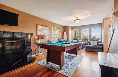 Downtown Cannon Beach House | Haystack Villa - New Dog Friendly Listing!