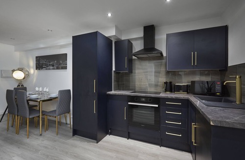 Bradford House | Hayy Elegant Townhouse