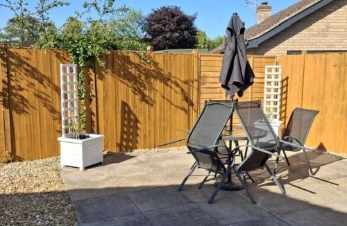 Mildenhall Apartment | Hazel Cottage