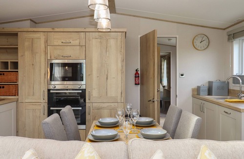 Teigngrace Cottage | Hazel Lodge