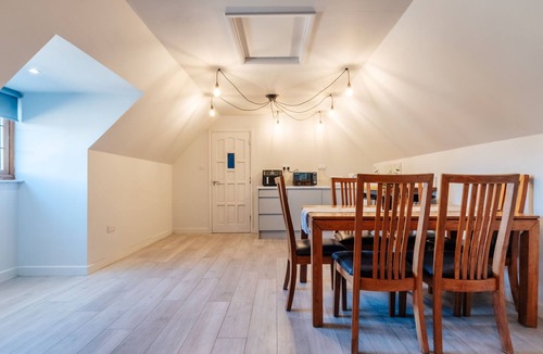 Little Stukeley House | Hazel Rose Cottage by Interhome