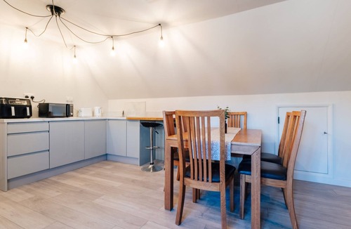 Little Stukeley House | Hazel Rose Cottage by Interhome