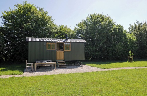 South Leigh Cottage | HAZEL, with pool in Witney