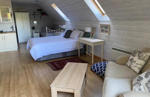 Wadhurst Apartment | Hazelhurst - close to Bewl Water