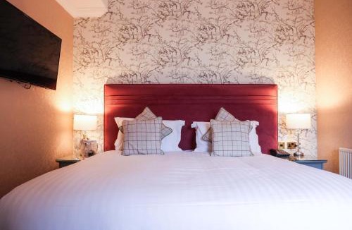 Tadcaster House | Hazlewood Castle & Spa