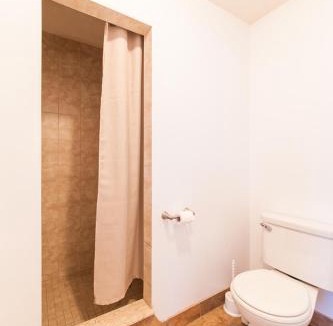 Waterloo Bed & Breakfast | HB Guest Home 4