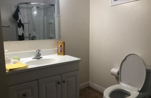 Waterloo Bed & Breakfast | HB Guest Home 5