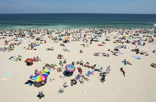 Seaside Heights Apartment | HC-127 Beach Haus