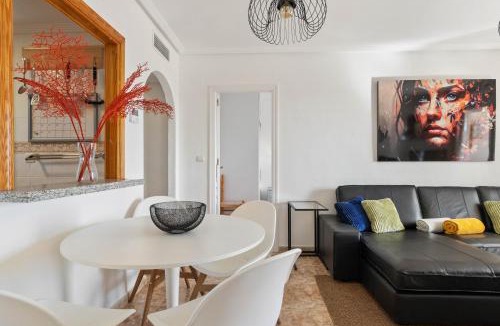 La Zenia Apartment | HE Zenia San Francisco