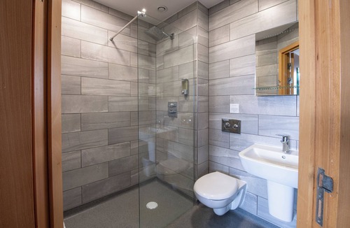 Headingley House | Headingley Stadium Hotel