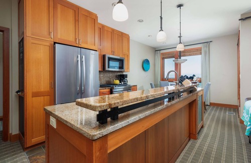 Pacific City Cabin | Headlands Coastal Lodge & Spa