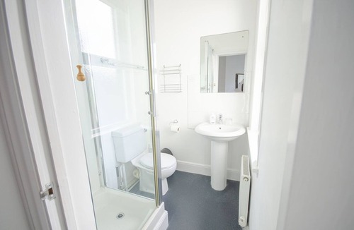 Maenporth House | Headlands - Room Only Accommodation