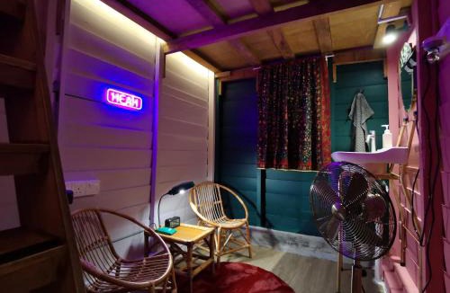 Kuala Terla House | Heahtitude - Children Not Allowed