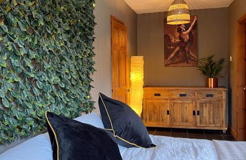 Llanbrynmair House | Healing Pastures Farm