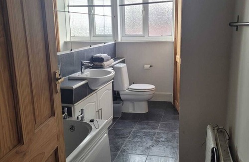 Heanor House | Heanor Home