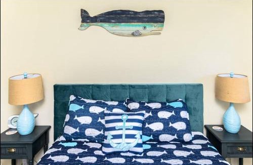 Ocean Shores House | Hear the Surf at Pacific Surf Condo