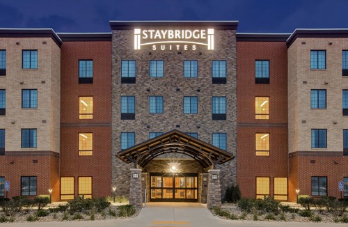 Benton Harbor Apartment | Hearing-Accessible Studio w/Full Kitchen & Pool