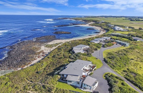 Port Fairy Villa | Hearns Beachside Villa 4