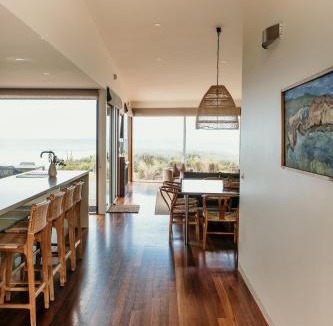 Port Fairy Villa | Hearns Beachside Villa 9