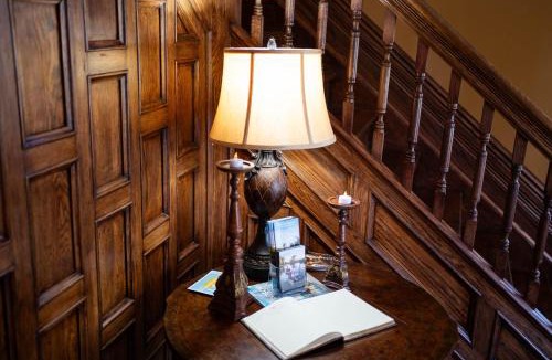 Ruthven Hotel | Heart and Soul Inn