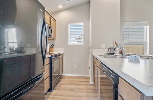 Caldwell House | Heart of Caldwell*KingBed*Fast Wifi*5min>I84