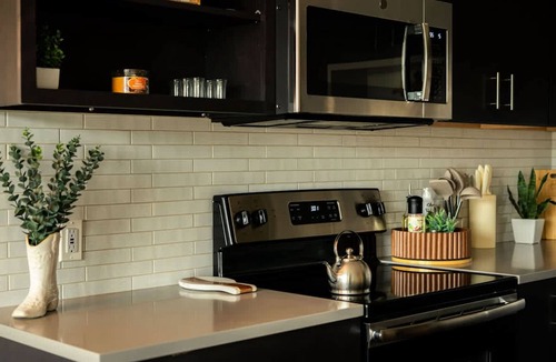 Downtown Spokane Apartment | Heart of Downtown City View Walkable to Hotspots