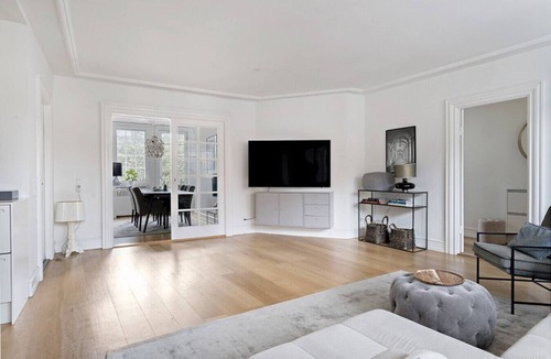 Copenhagen City Centre Apartment | Heart of Downtown - Modern & Spacious