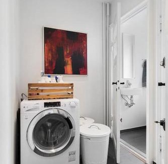 Copenhagen City Centre Apartment | Heart of Downtown - Modern & Balcony