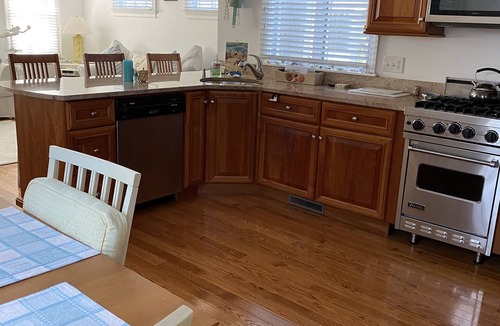 Harwich Port Condo | Heart of Harwich Port Ocean Walk Beach Gem