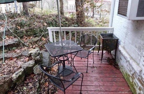 Eureka Springs Historic District House | Heart of Historic Downtown, Private Patio, Parking