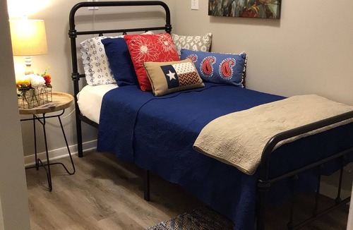 Katy House | "Heart of Katy's" Best Vrbo