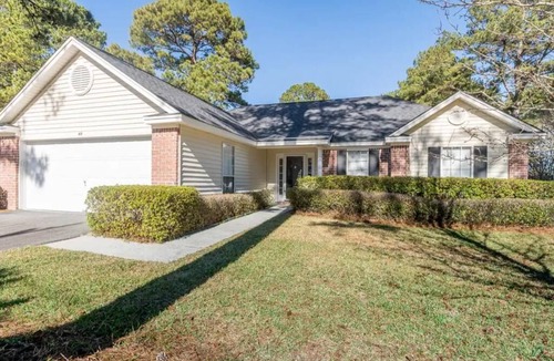 Pooler House | Heart of Pooler- Family friendly w/garage parking