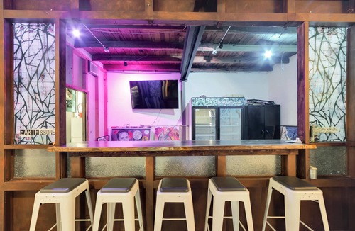Channel District House | Heart of The City - Main + Studio - Hot Tub