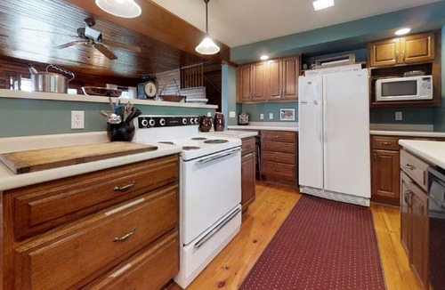 Canandaigua House | Heart's Desire: Great Sunset Views