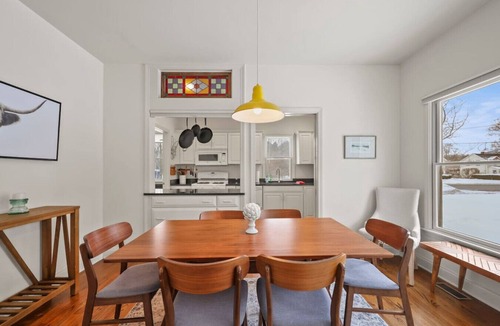 Stockbridge House | Hearth House | Prime Location!