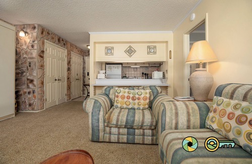 Mount Jackson Condo | Hearthstone Hideout (#211) | Slope views!