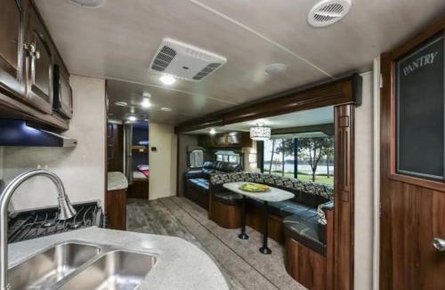 Manchaca House | Heartland North Trail 31' RV