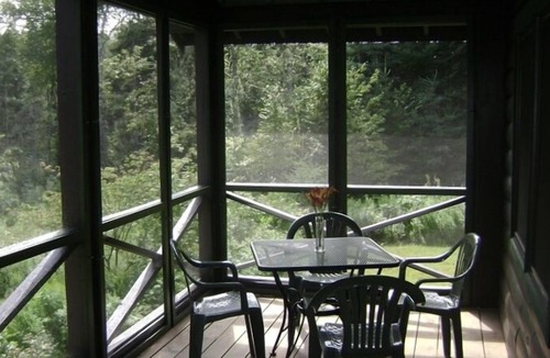 Brooksville Cabin | Heated cottage perfect for weekend getaways