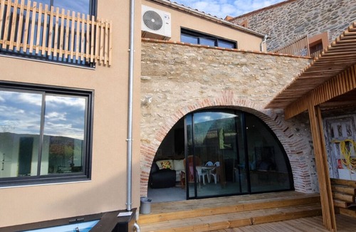 Saint-Jean-Pla-de-Corts House | Heated infinity pool- Pets ok 6 pers