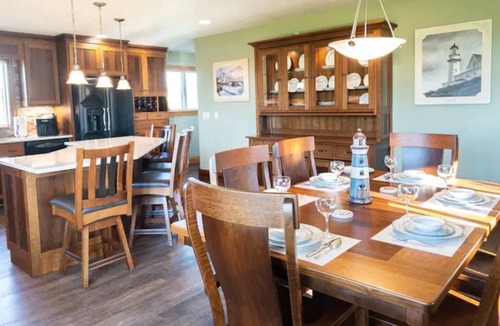 Harmony House | Heated Garage Game Room, Spacious Master Suites & Well-Appointed Kitchen